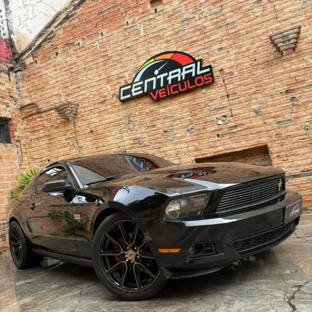 Carro Ford Mustang 2012 Coupé 4.0 V6