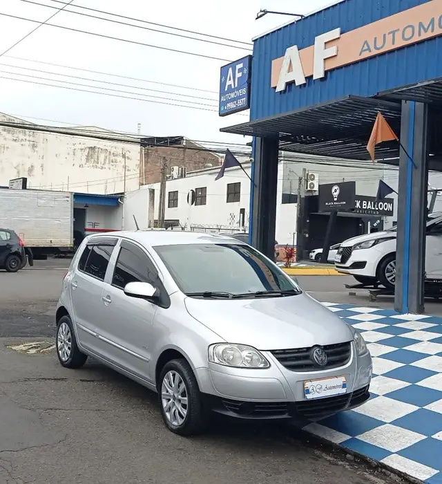 Carro Volkswagen Fox 2009 Plus 1.6 8V (Flex)