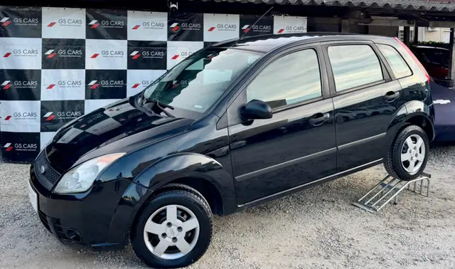 Carro Ford Fiesta Hatch 2007 1.0