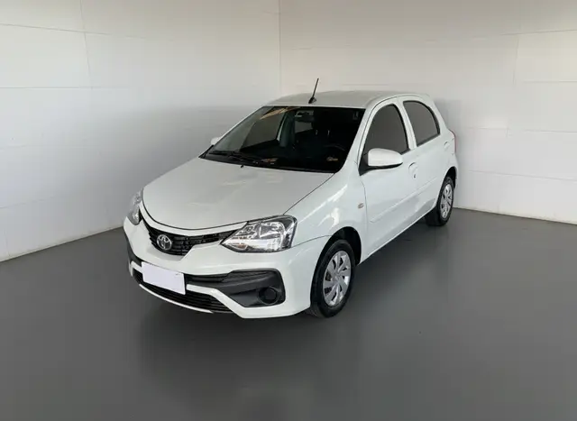 Carro Toyota Etios 2018 X 1.3 (Flex)
