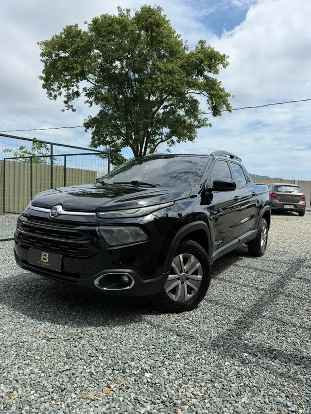Carro Fiat Toro 2017 Freedom 1.8 AT6 4x2 (Flex)