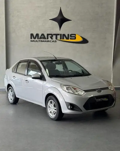 Carro Ford Fiesta Sedan 2014 SE 1.6 Rocam (Flex)