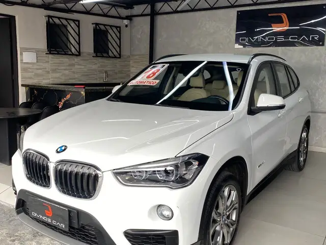 Carro BMW X1 2018 2.0 sDrive20i X-Line ActiveFlex