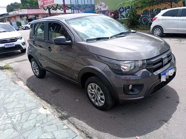 Carro Fiat Mobi 2025 Like 1.0