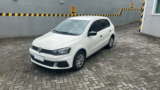 Carro Volkswagen Gol 2017 1.0 MPI Trendline 12V 5p (Flex)