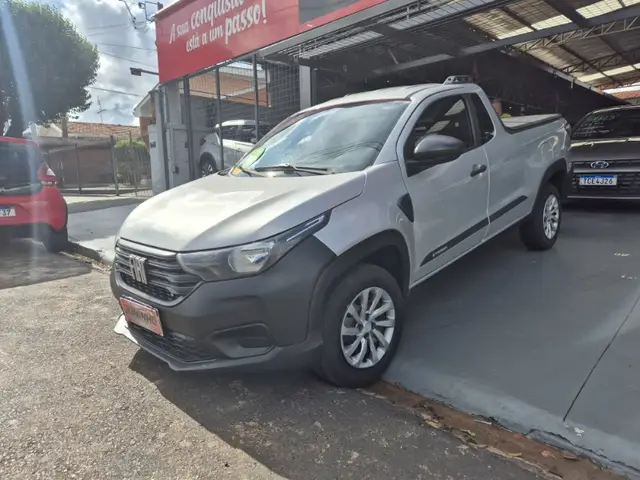 Carro Fiat Strada 2023 Endurance 1.4 Cabine Plus (Flex)