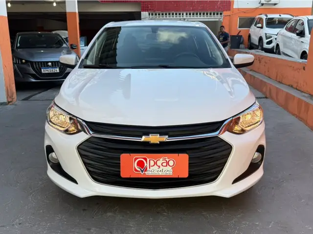 Carro Chevrolet Onix Plus 2025 LT 1.0