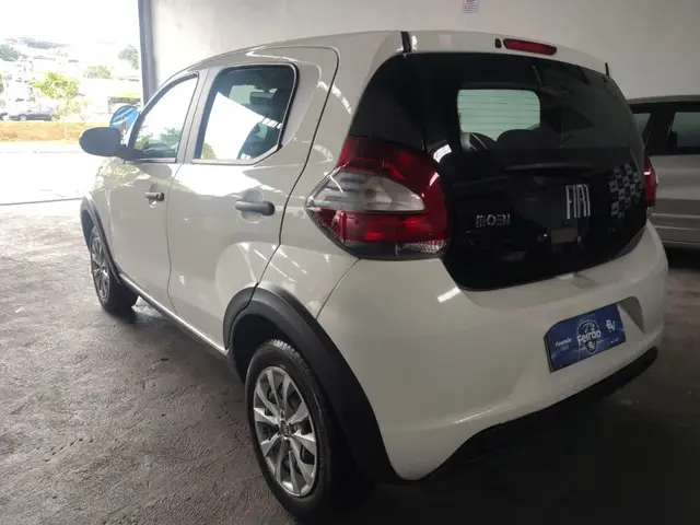 Carro Fiat Mobi 2025 Like 1.0