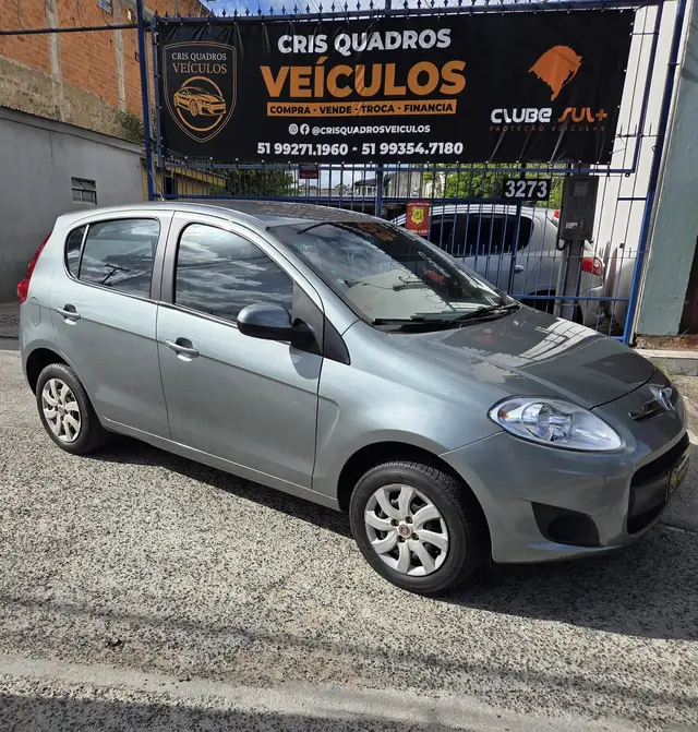 Carro Fiat Palio 2013 Attractive 1.0 8V (Flex)