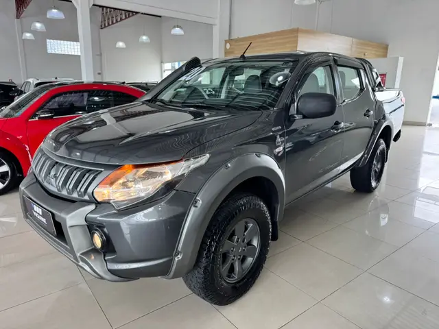 Carro Mitsubishi L200 Triton Sport 2020 Sport 2.4 GLX 4WD