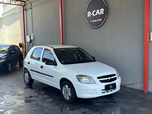 Carro Chevrolet Celta 2013 LS 1.0 (Flex) 4p