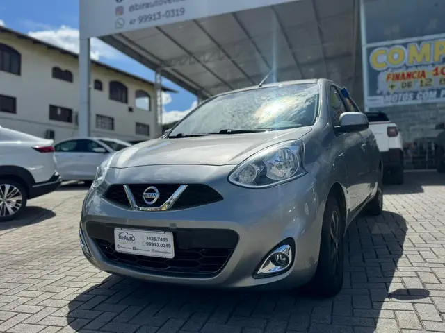 Carro Nissan March 2018 1.6 16V SL CVT (Flex)