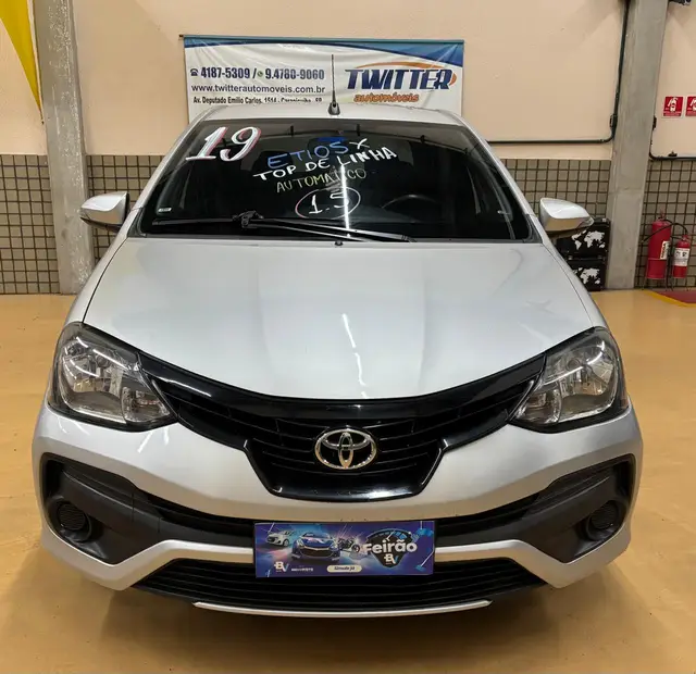 Carro Toyota Etios Sedan 2019 X Plus 1.5 (Aut) (Flex)