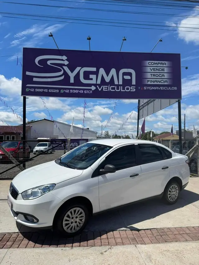 Carro Fiat Grand Siena 2019 Attractive 1.0 (Flex)