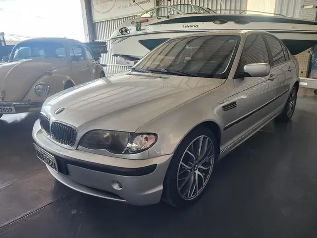 Carro BMW 320i 2003 320ia 2.2 24V