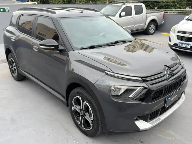 Carro Citroën C3 Aircross 2025 Shine 1.0 Flex Turbo 200 AT