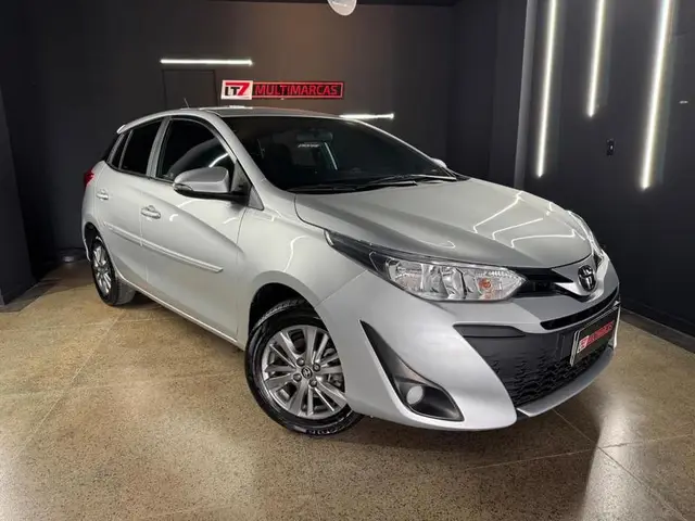 Carro Toyota Yaris 2022 1.3 XL Live (Flex)