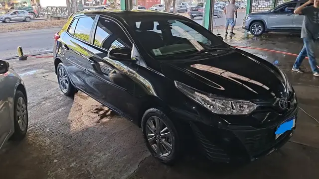 Carro Toyota Yaris 2022 1.5 XL Plus Connect CVT (Flex)