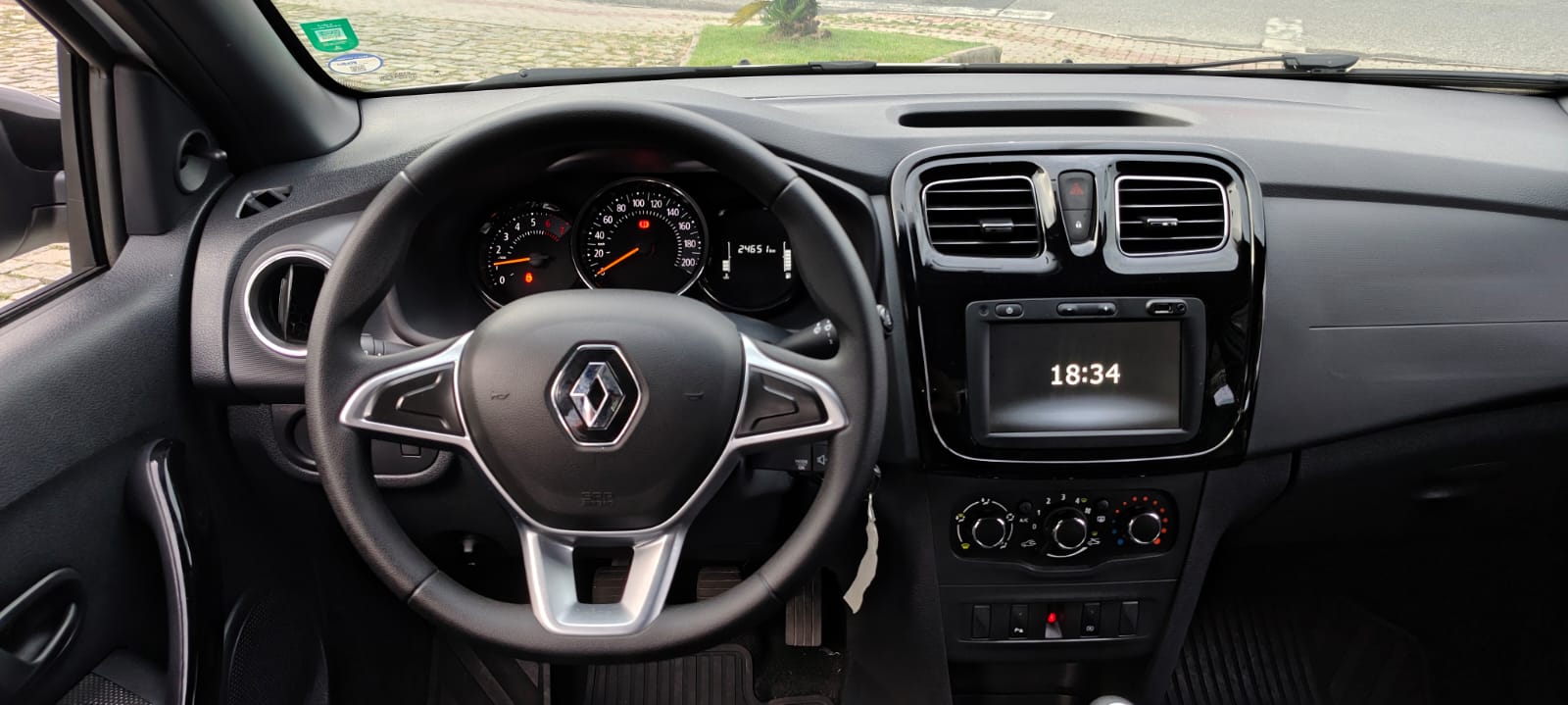 renault logan zen 1.0