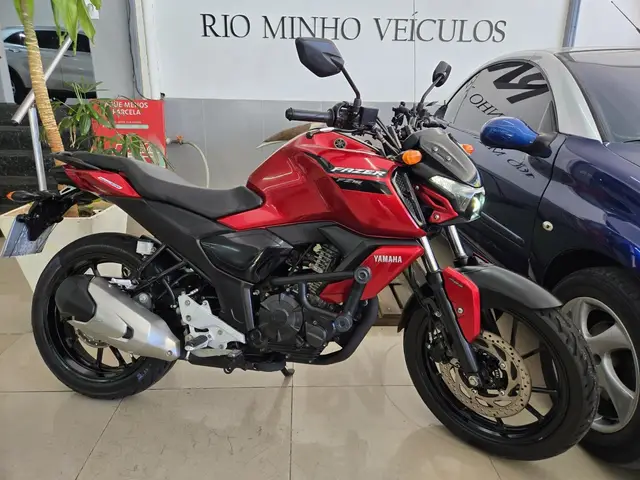 Moto Yamaha Fazer FZ15 2023 ABS