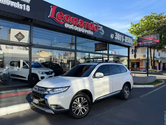 Carro Mitsubishi Outlander 2016 2.0 16V CVT