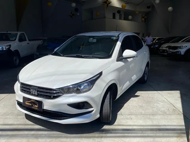 Carro Fiat Cronos 2024 Drive 1.3