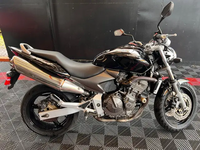 Moto Honda CB 600F 2005 Hornet