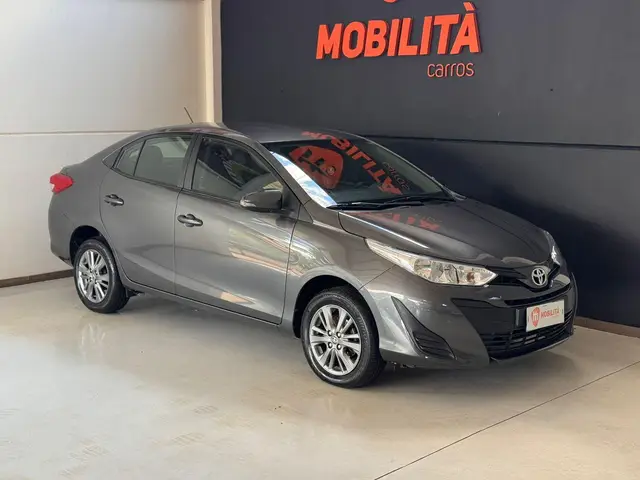 Carro Toyota Yaris 2022 1.5 XL Plus Connect CVT (Flex)
