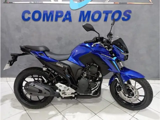 Moto Yamaha Fazer FZ25 2025 Flex