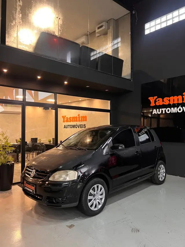 Carro Volkswagen Fox 2010 1.0 8V (Flex) 2p
