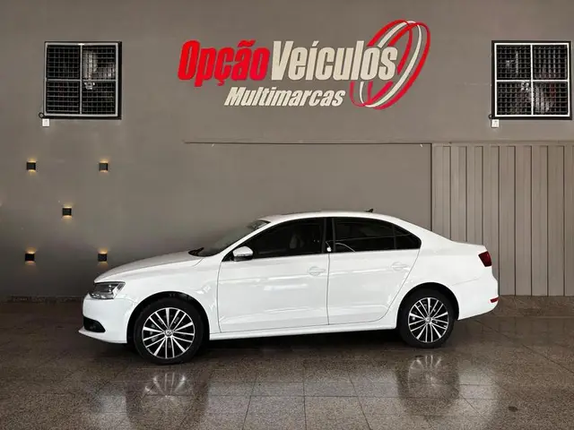Carro Volkswagen Jetta 2014 2.0 TSI Highline DSG