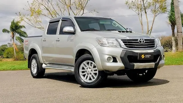 Carro Toyota Hilux Cabine Dupla 2013 Hilux 3.0 TDI 4x4 CD SRV (Aut)