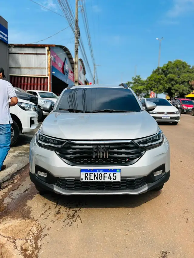 Carro Fiat Strada 2022 Volcano 1.3 CD (Flex)