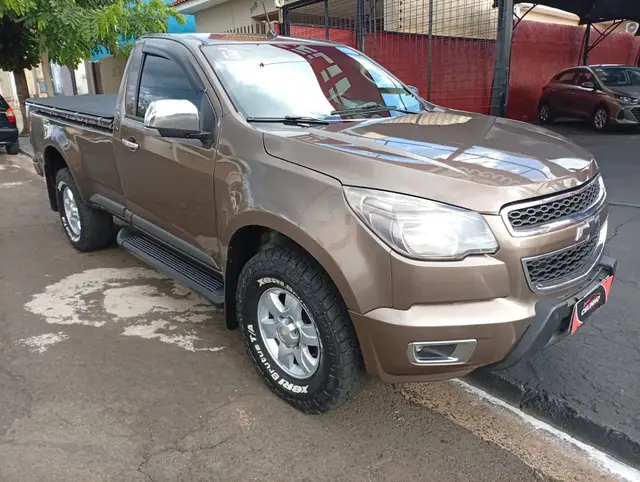 Carro Chevrolet S10 Cabine Simples 2013 S10 LT 2.4 (Flex) (Cab Simples) 4x2
