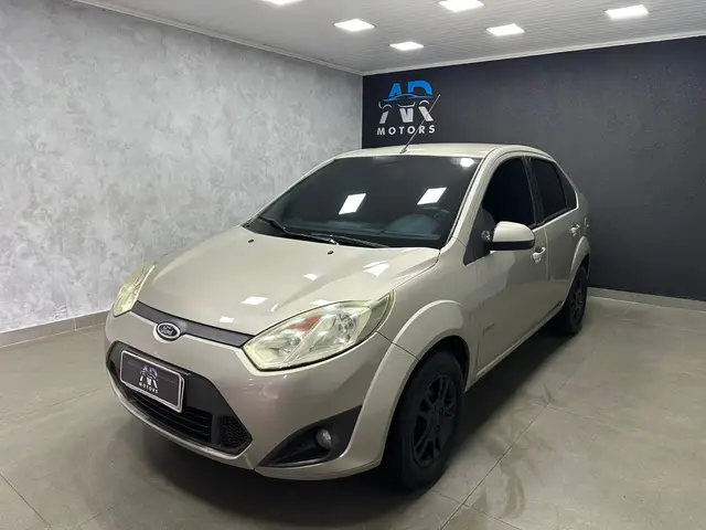 Carro Ford Fiesta Sedan 2012 1.6 (Flex)