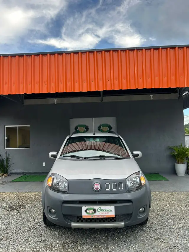 Carro Fiat Uno 2013 Way 1.0 8V (Flex) 4p