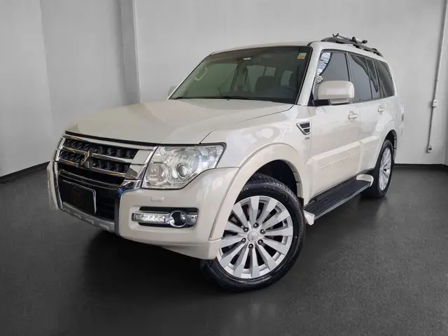 Carro Mitsubishi Pajero Full 2016 3.8 V6 5D HPE 4WD
