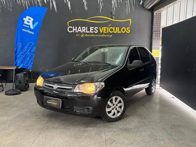 Carro Fiat Palio 2013 1.0 Cel. ECON./ITALIA F.Flex 8V 4p