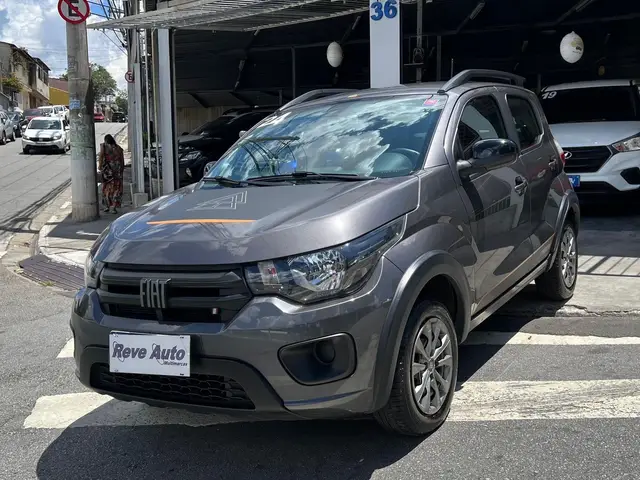 Carro Fiat Mobi 2024 Trekking 1.0