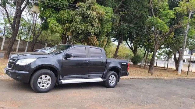 Carro Chevrolet S10 Cabine Dupla 2015 S10 2.8 CTDI LT 4WD (Cabine Dupla) (Aut)