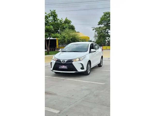 Carro Toyota Yaris Sedan 2023 XS 1.5 (Flex) (Aut)