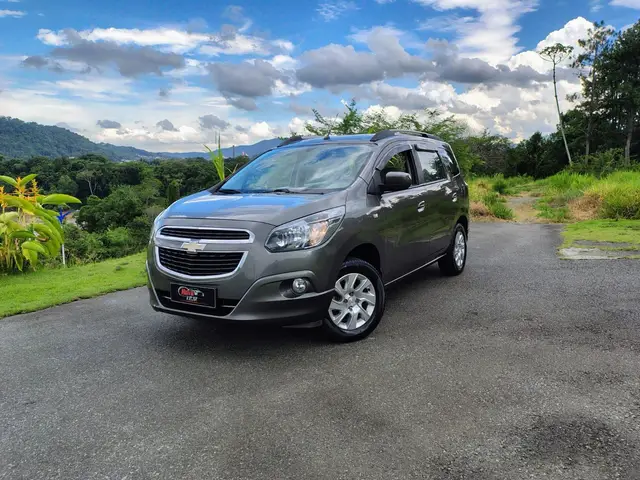 Carro Chevrolet Spin 2014 LTZ 7S 1.8 (Flex) (Aut)