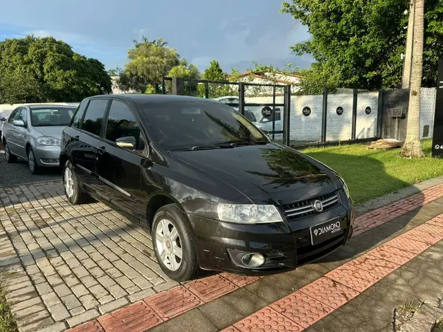 Carro Fiat Stilo 2011 Attractive 1.8 8V (Flex)