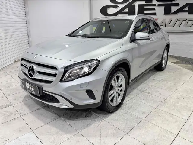 Carro Mercedes-Benz GLA 200 2016 GLA 200 1.6 Advance