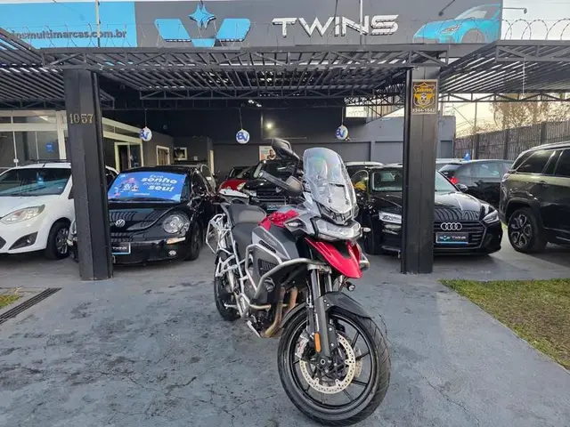 Moto Triumph Tiger 1200 2024 GT Explorer