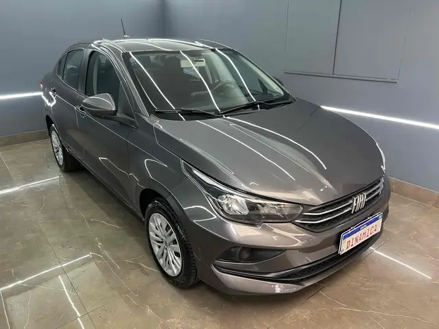 Carro Fiat Cronos 2023 Drive 1.3 (Flex) AT