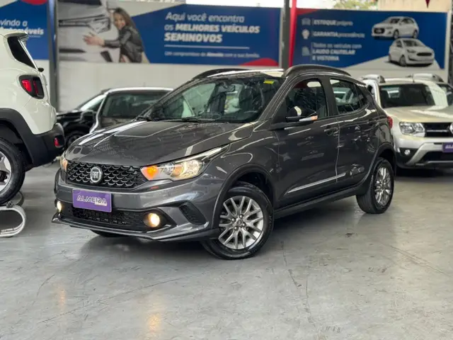 Carro Fiat Argo 2020 1.3 Trekking (Flex)