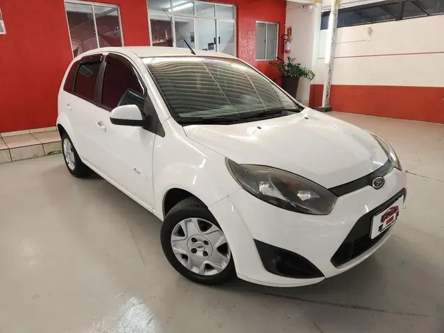 Carro Ford Fiesta Hatch 2014 1.6