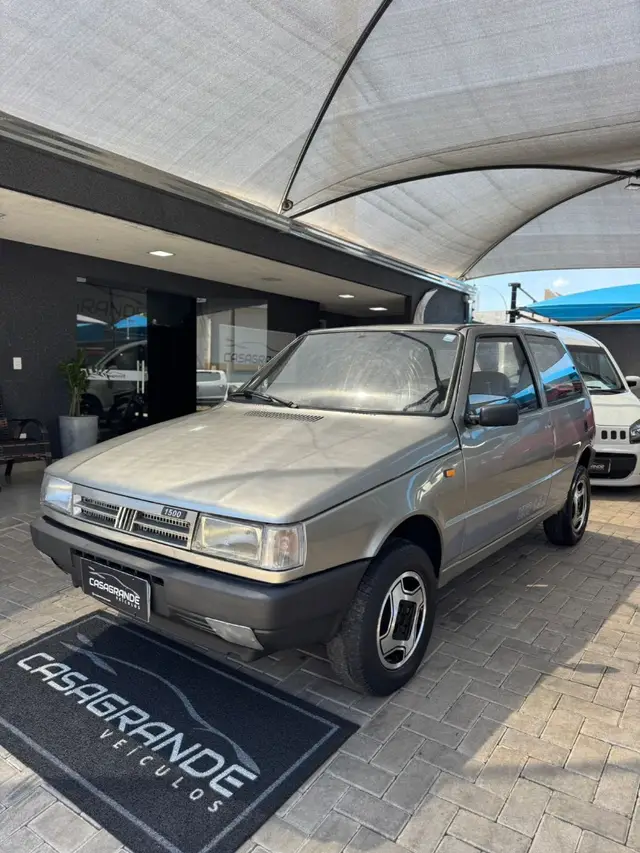 Carro Chevrolet Classic 1991 Corsa Sedan  Life 1.0 VHC (Flex)