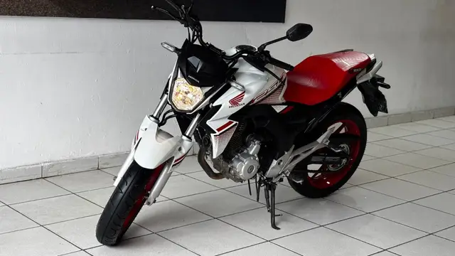 Moto Honda CB 250F Twister 2022 250F (ABS)